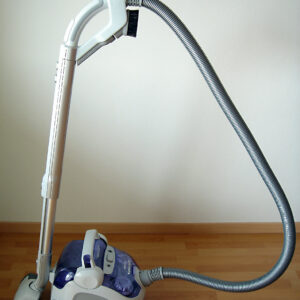 Dyson V15
